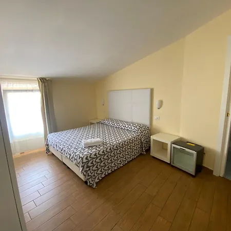 Via Mameli 5 Pensionat 3*