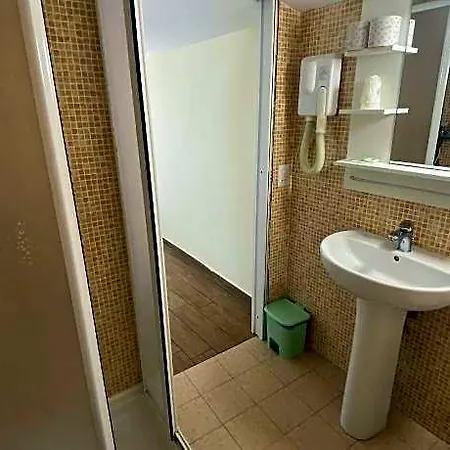 Via Mameli 5 3*