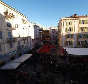 Via Mameli 5 Pensionat
