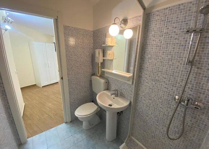 Via Mameli 5 Pensión