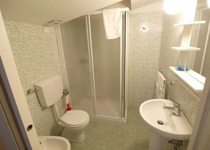 Pensión Via Mameli 5 3*