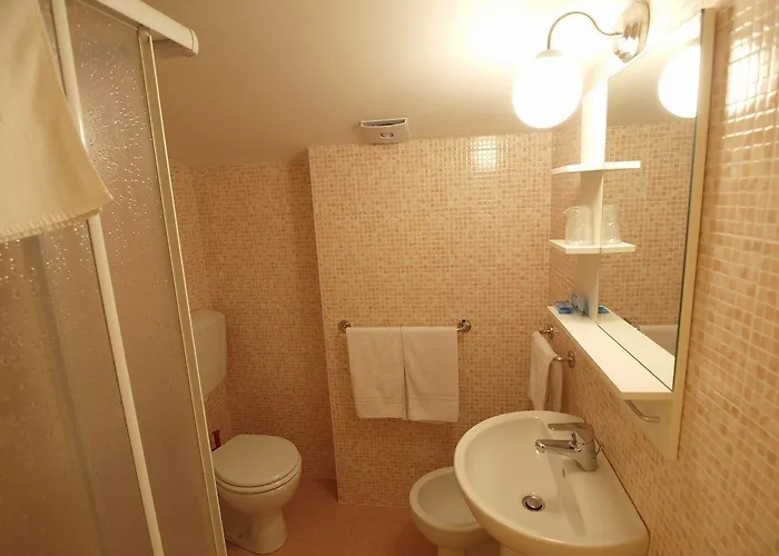 Pensión Via Mameli 5 3*